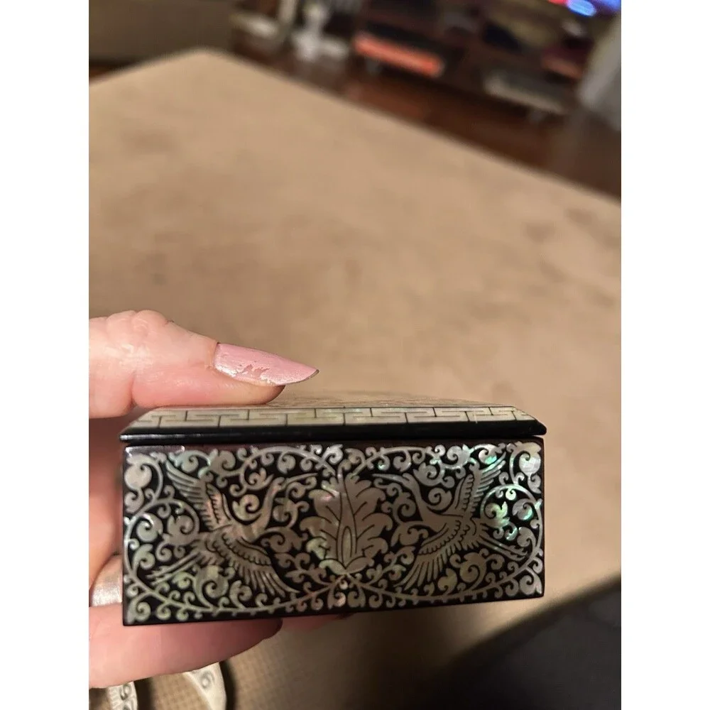 Korean Lacquerware Mother-Of-Pearl Box Floral & Cranes Bird Najeonchilgi Trinket